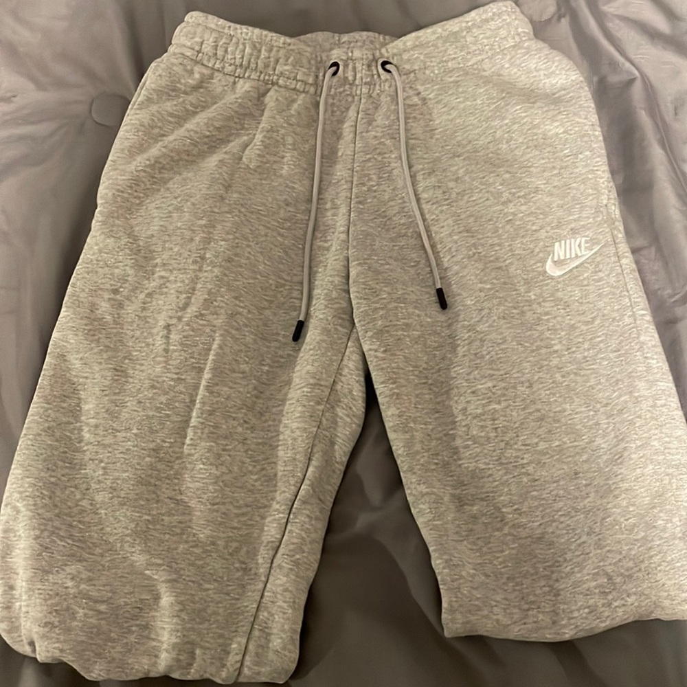 Womens XS Gray Nike Joggers